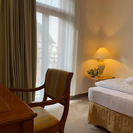 Majovey Hotel