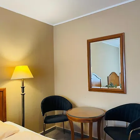 Majovey Hotel 3*